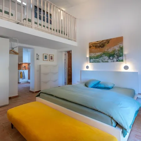 Flamingo Apartman